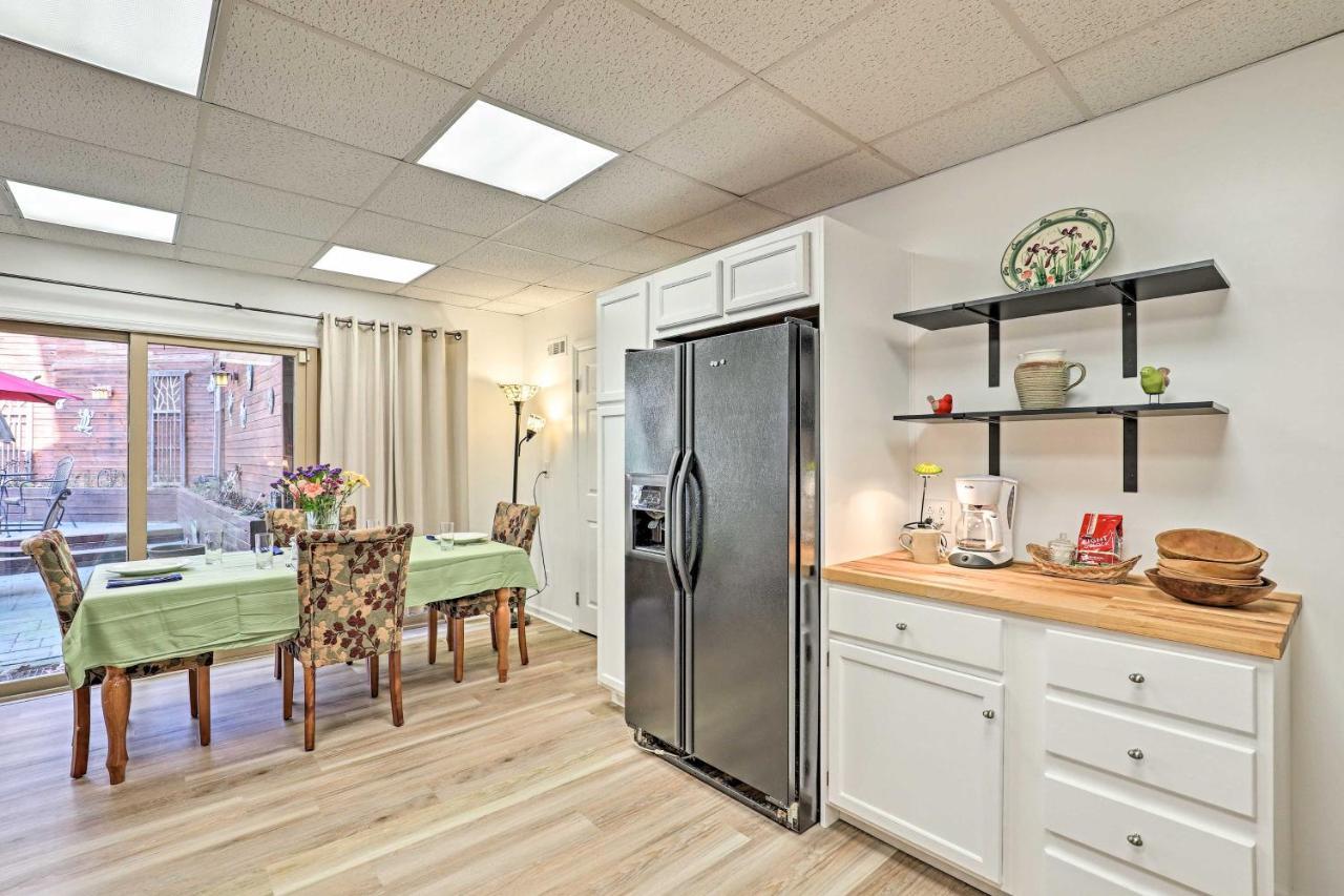 Asheville Mountain Getaway With Patio And Koi Pond! Buitenkant foto